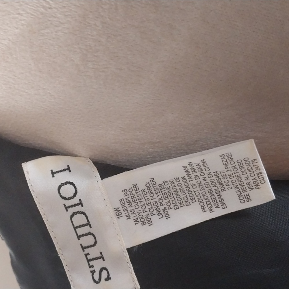 Studio One Black Sleeveless Dress - Picture 8 of 8